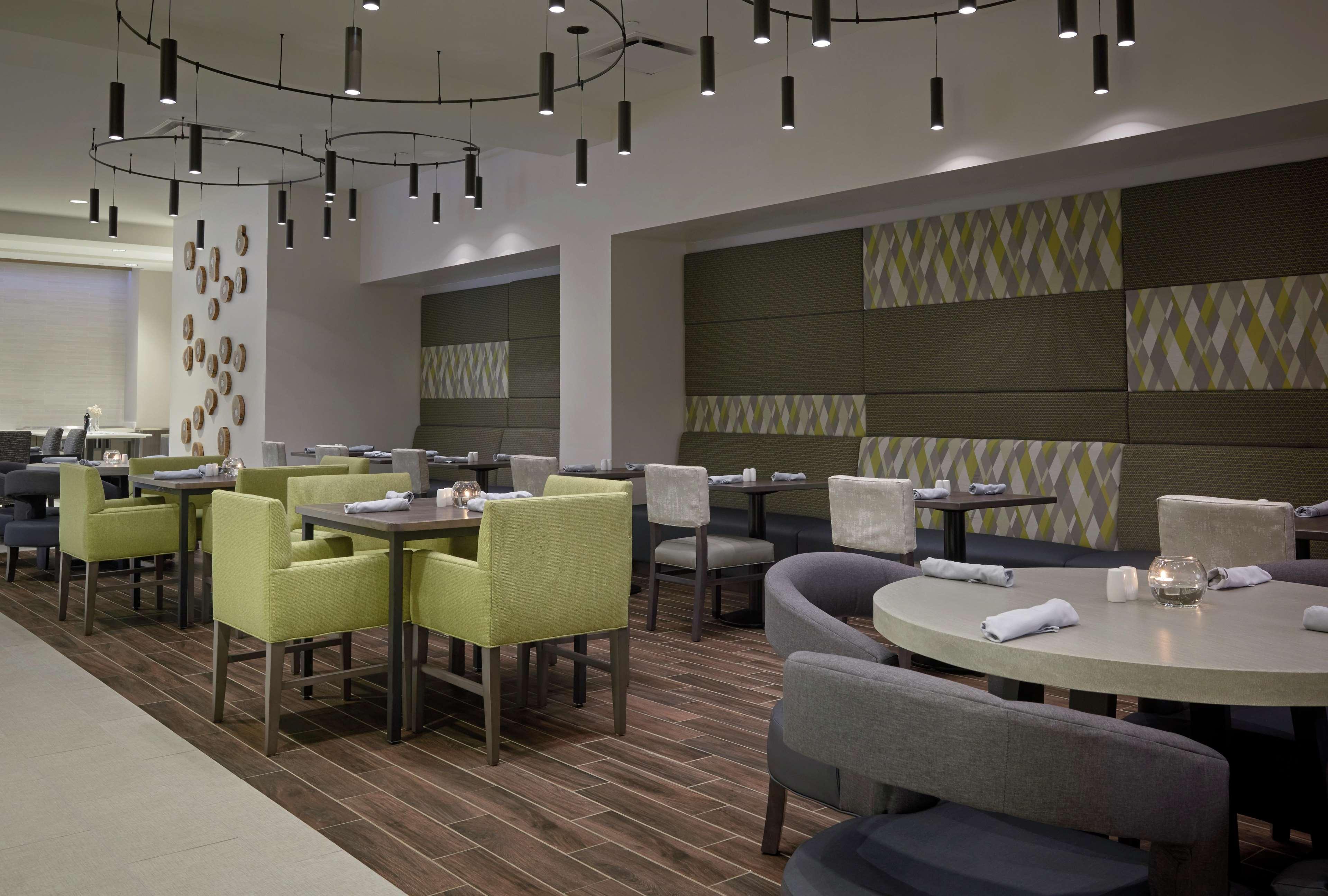 Hilton Garden Inn Corning Downtown Dış mekan fotoğraf