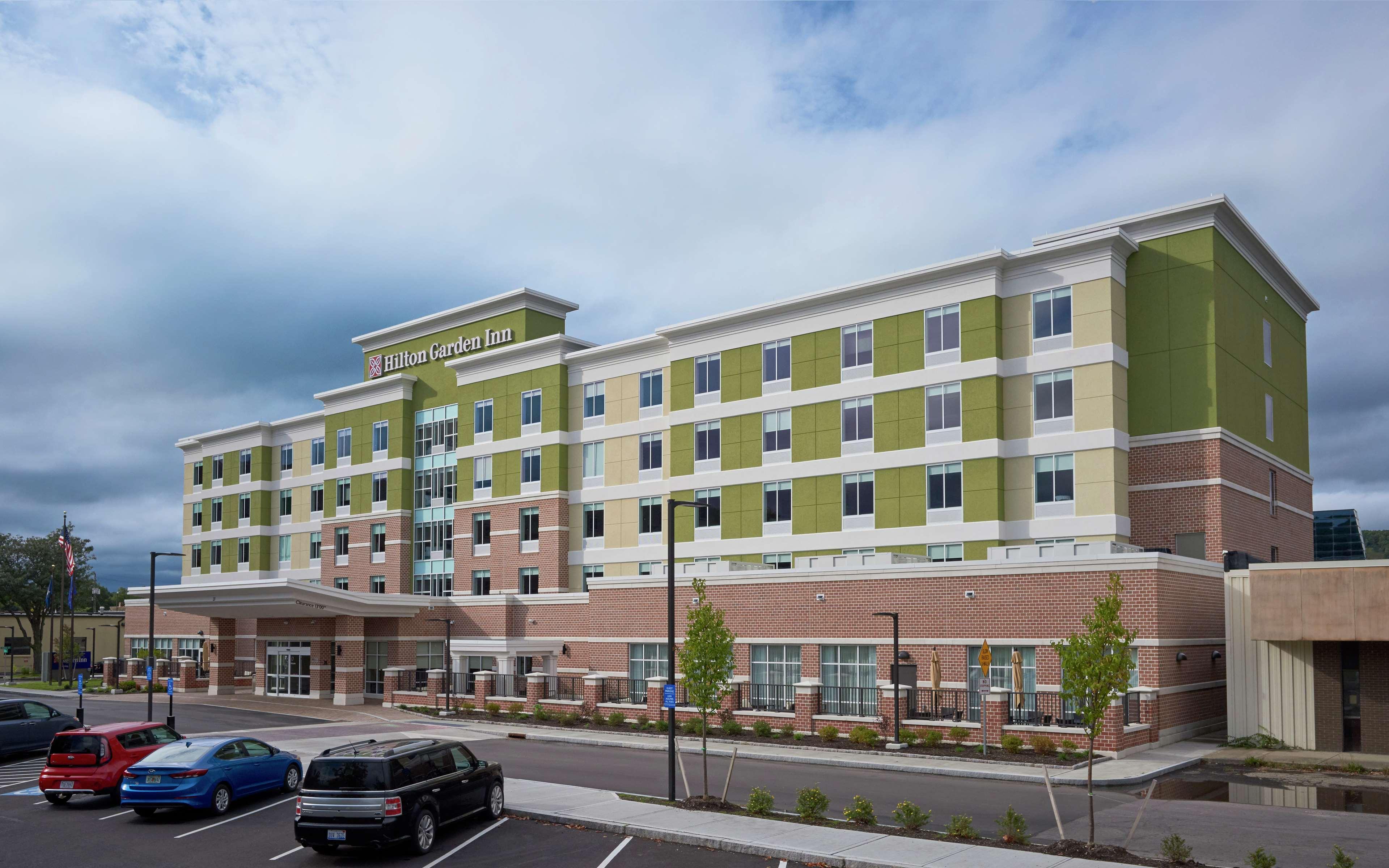 Hilton Garden Inn Corning Downtown Dış mekan fotoğraf