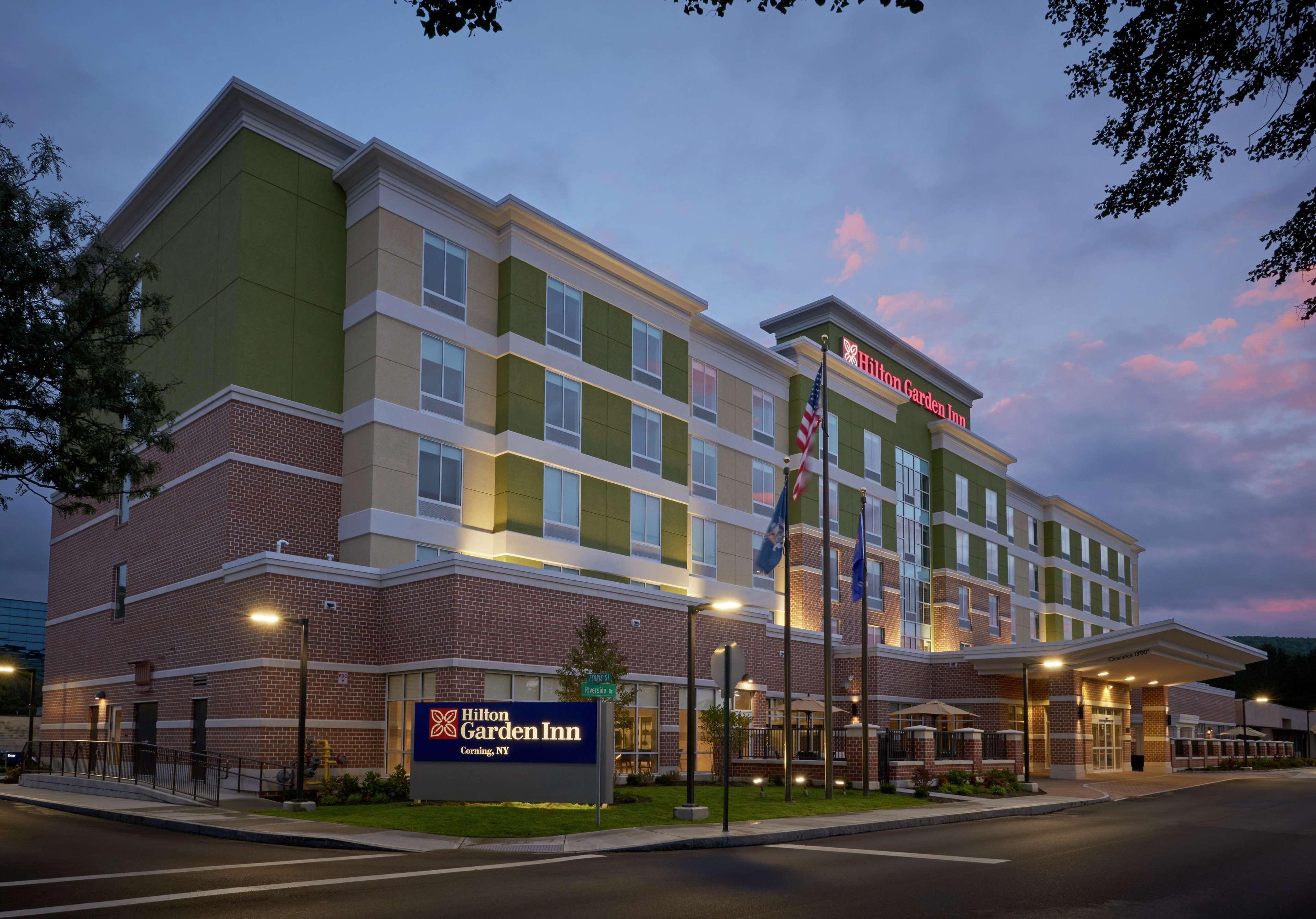 Hilton Garden Inn Corning Downtown Dış mekan fotoğraf